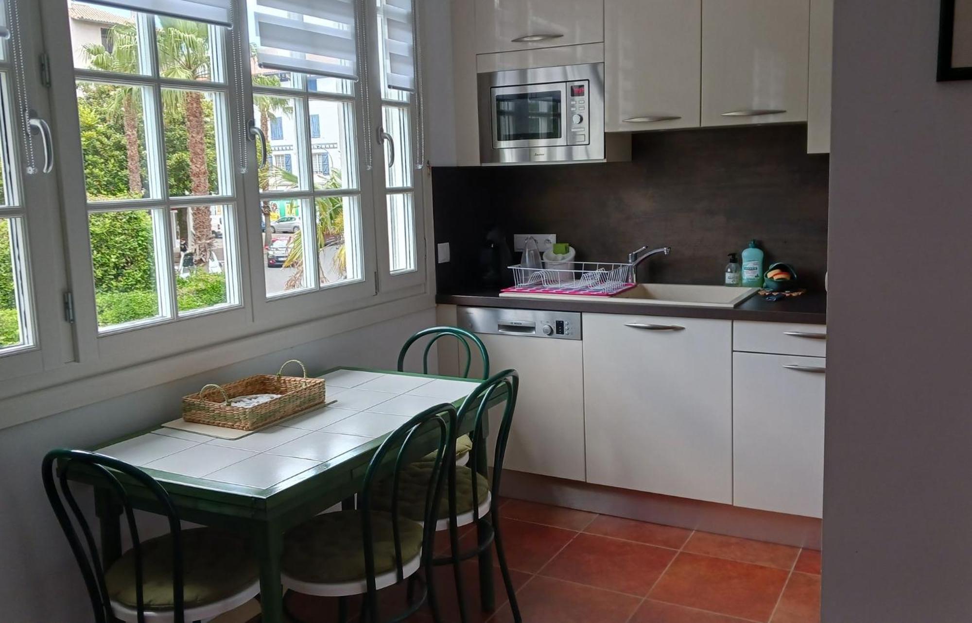 Residence Albina Centre Hendaye Plage Екстериор снимка